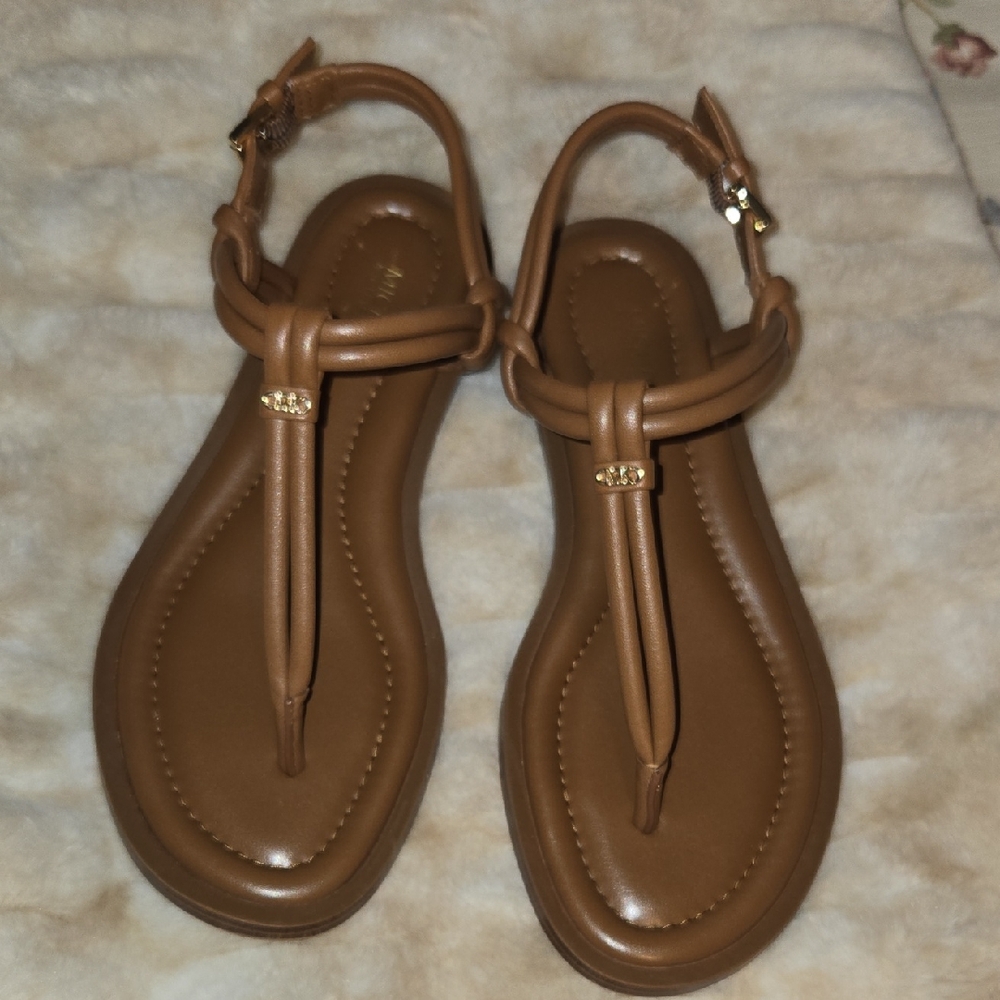 Michael Kors Astra Leather T-Strap Sandal - Picture 3 of 6